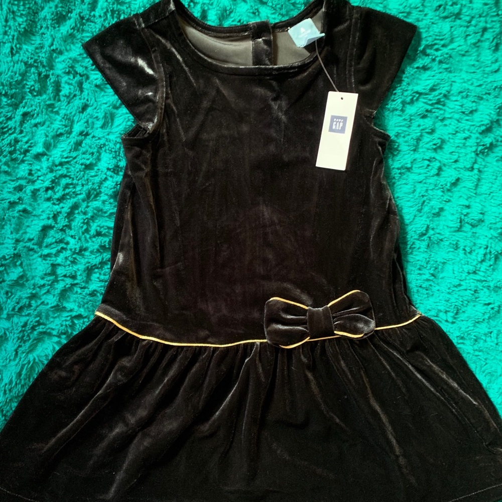Baby gap velour dress with bow